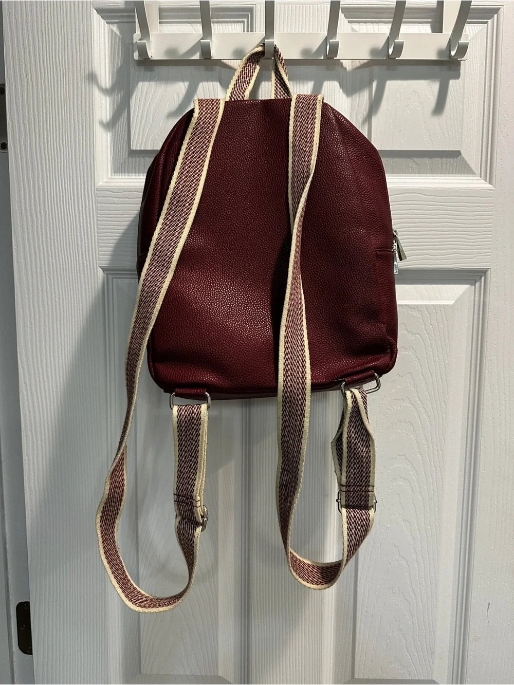 thirty-one Burgundy Pebbled Backpack